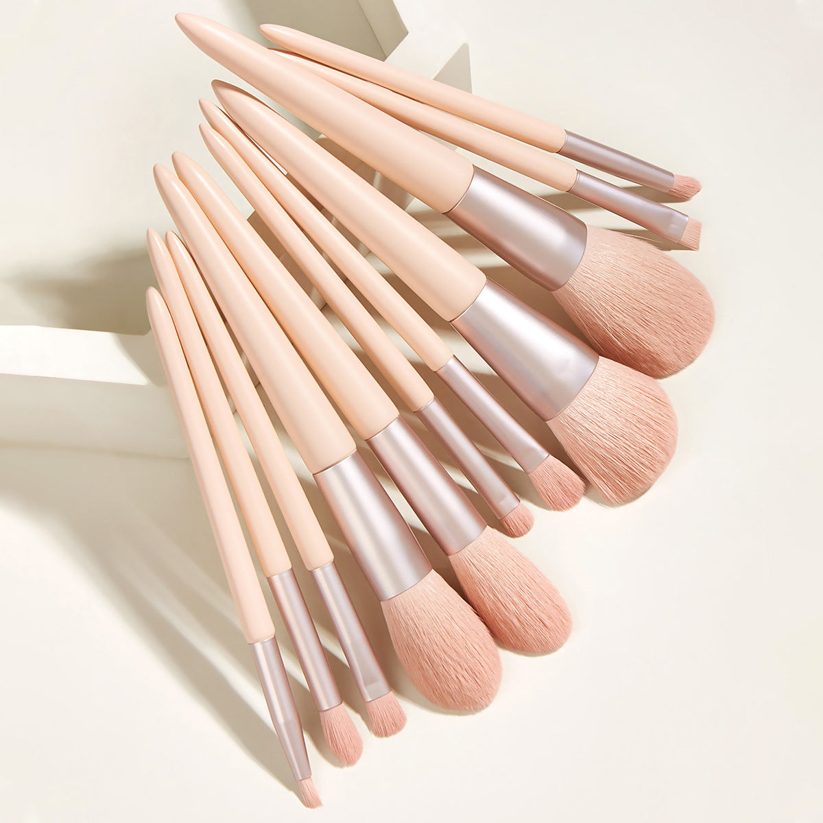 make up kit beauty brush girl